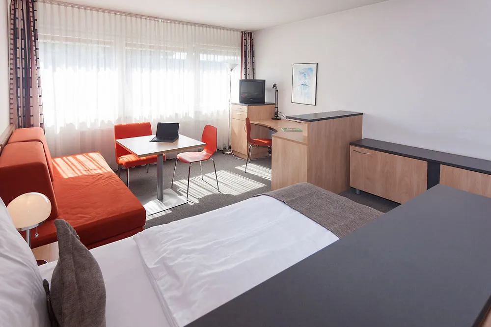 ***  ホテル Residenz Am Park フランクフルト ドイツ